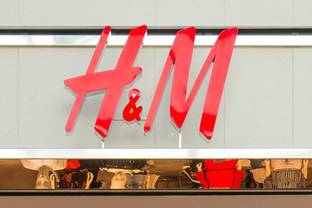 H&M closes quarter with 3 percent sales increase, profits halved